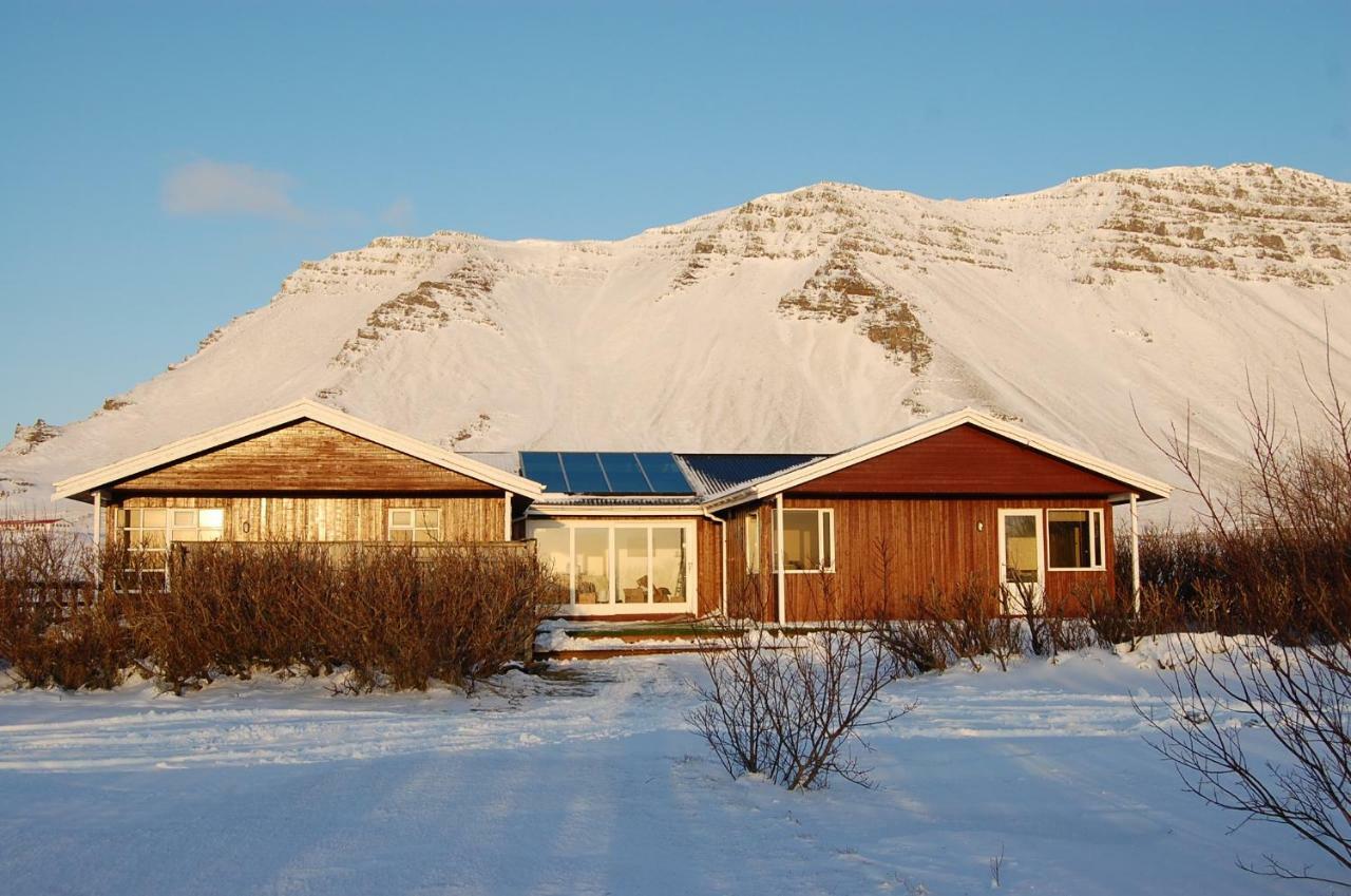 Moar Guesthouse Akranes Eksteriør bilde